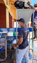 Load image into Gallery viewer, COSTA RICA "HACIENDA COPEY" GEISHA DARK ROOM FERMENTATION WASHED
